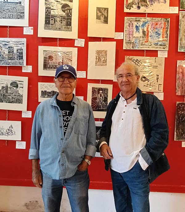 Pintor y dibujante Manuel Díaz y Ricardo Checa en exposición en la Ermita de San Roque